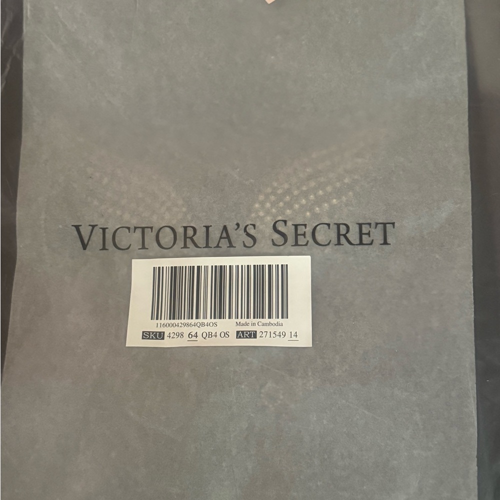 LIMITED EDITION! VS FASHION SHOW Black Tote Bag - Picture 6 of 6